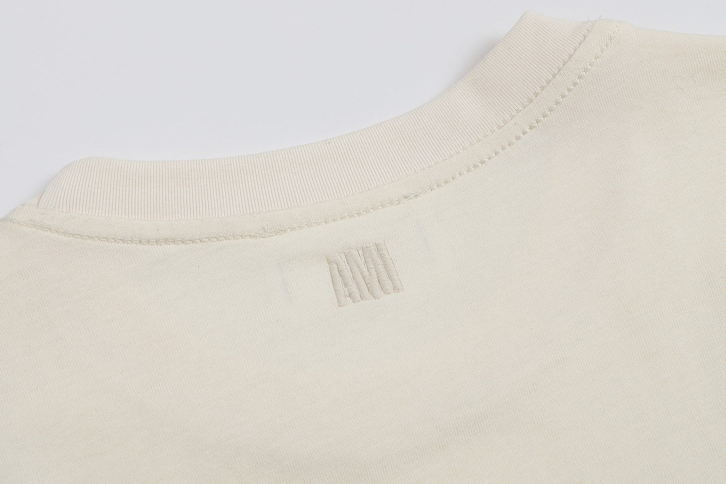 AMI PARIS Unisex T-Shirt - Premium Cotton Short-Sleeve Tee