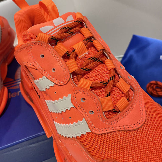 Balenciaga Couple's Leather Sneakers – Grosgrain Buckle Detail