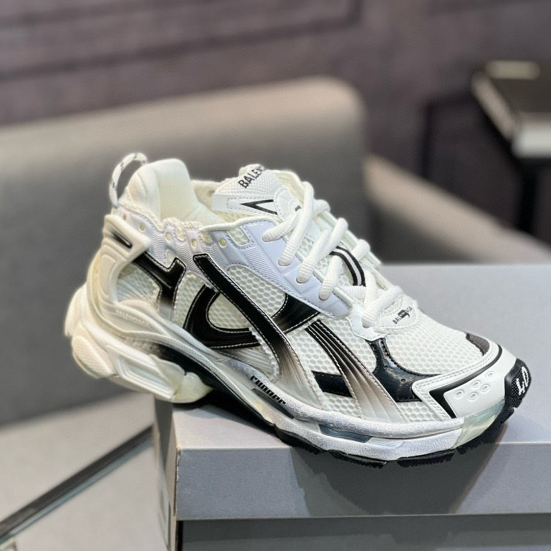 Balenciaga Distressed Vintage Unisex Leather Sneakers | 4 Styles