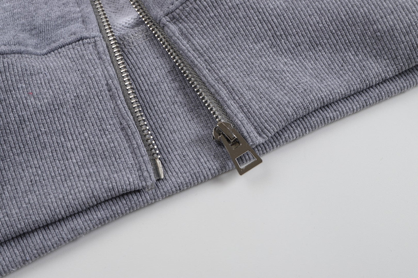 2026 AMI PARIS  Unisex Cardigan