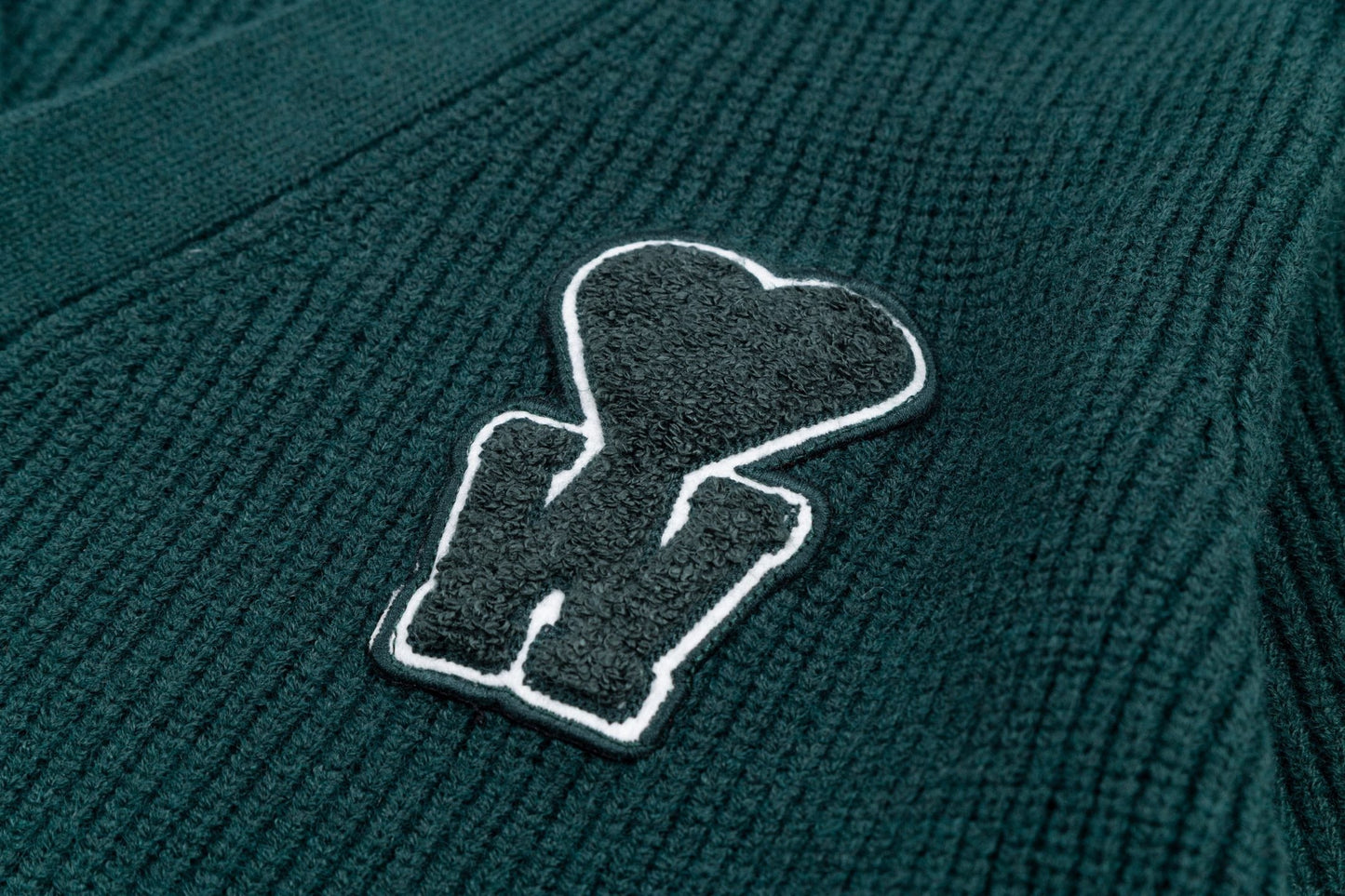 2026 AMI PARIS Unisex sweaters