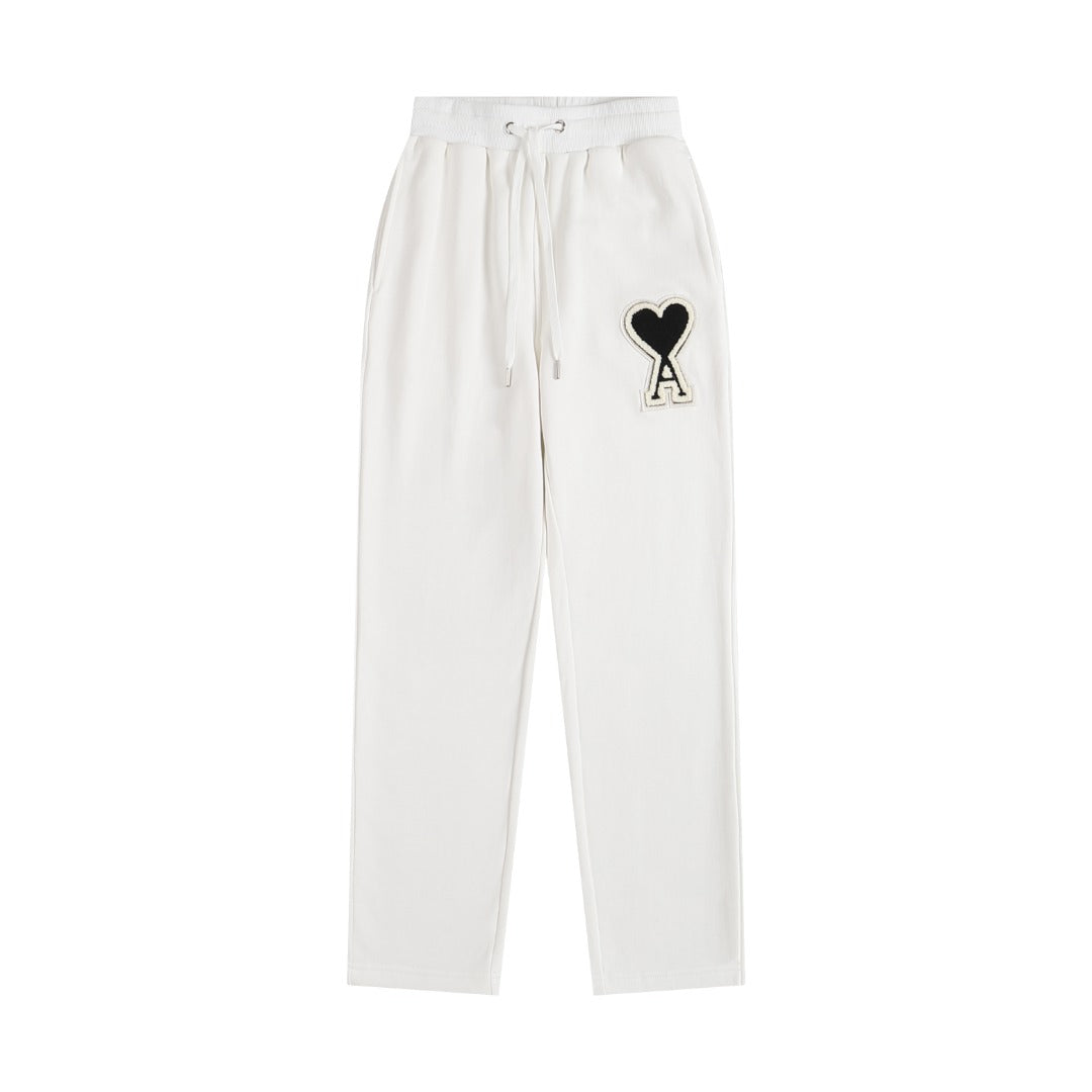 2026 AMI PARIS  Straight leg sweatpants
