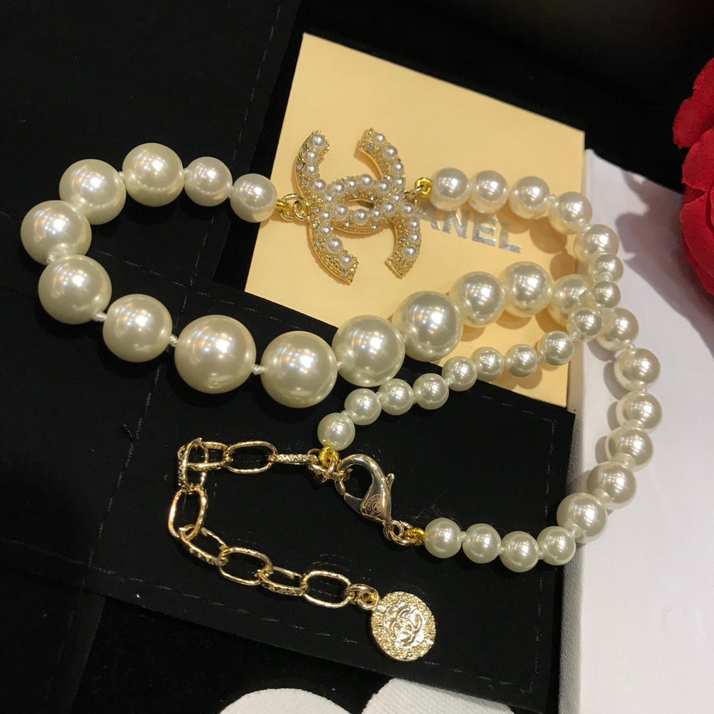 CHANEL Pearl Necklace