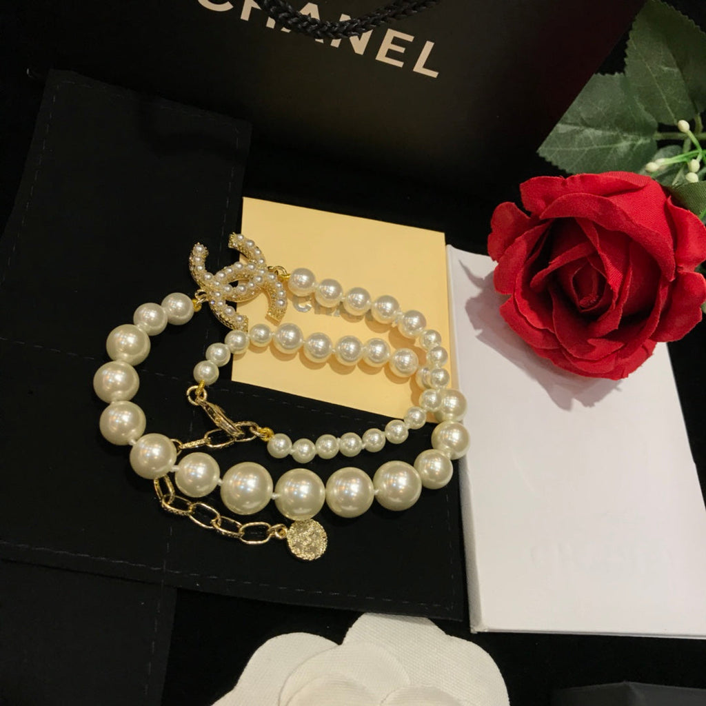 CHANEL Pearl Necklace