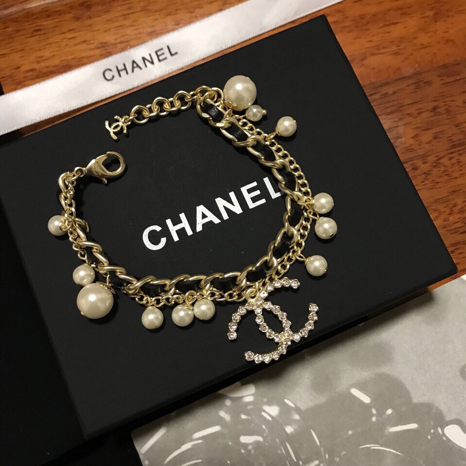 CHANEL Double-C Necklace