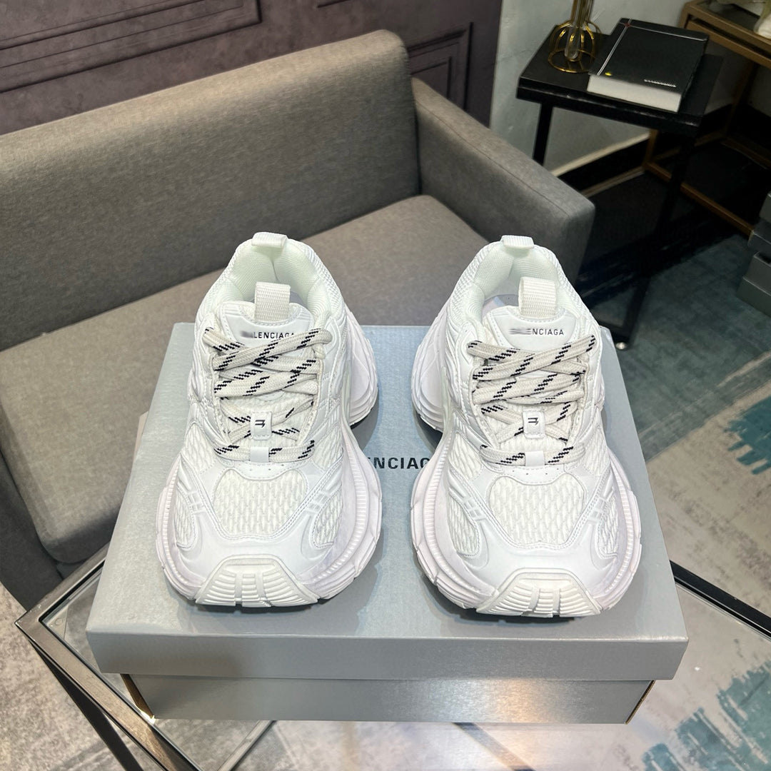 Balenciaga Unisex Runway-Inspired Leather Sneakers | 4 Colorways