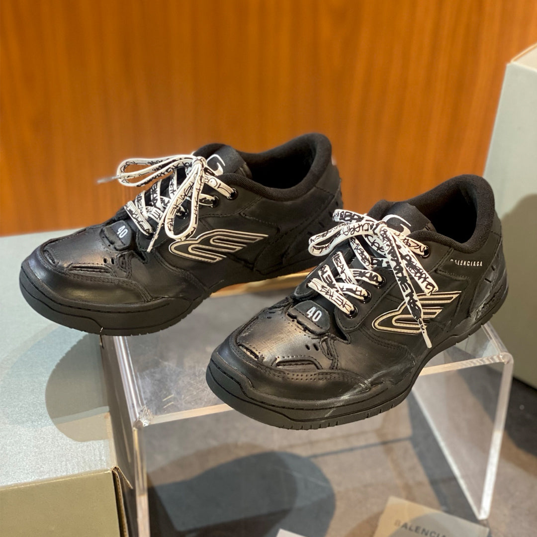 Balenciaga Distressed Vintage Leather Sneaker