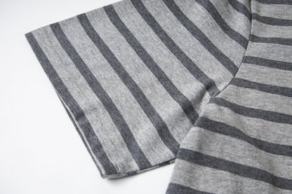 AMI PARIS Unisex Striped T-Shirt - Classic Cotton Tee