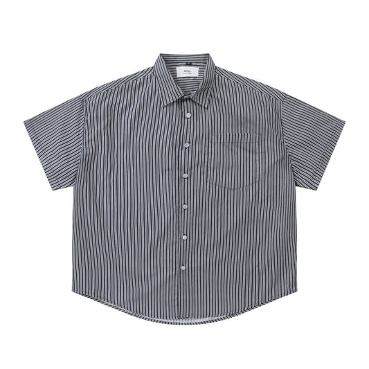 AMI PARIS Unisex Shirt - Classic Minimalist Design
