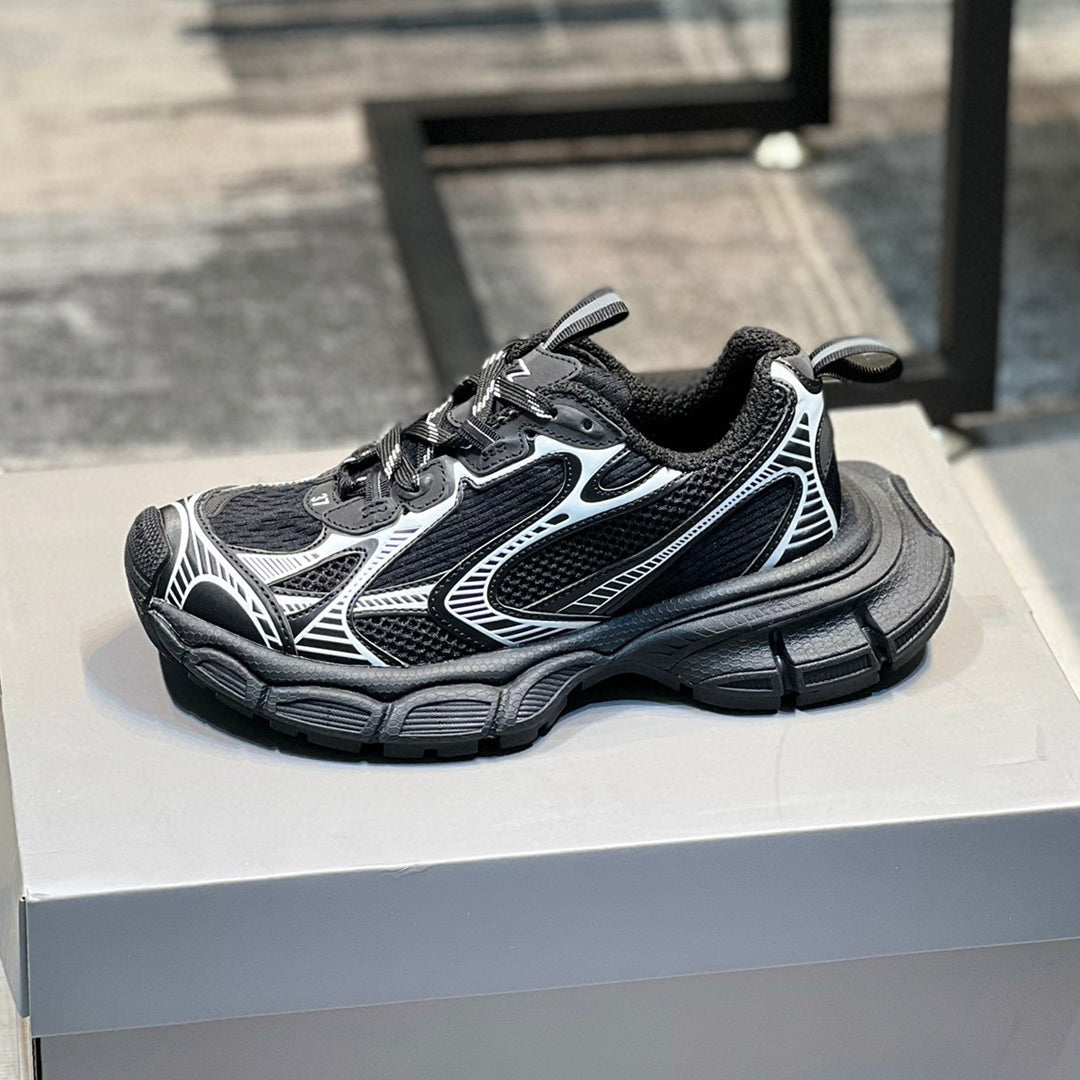 Balenciaga 2025 Limited Edition Couple's Leather Sneaker