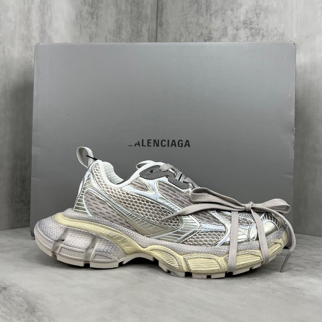 Balenciaga 2025 Limited Edition Couple's Leather Sneakers