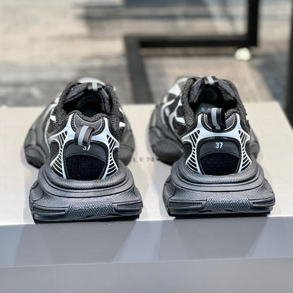 Balenciaga 2025 Limited Edition Couple's Leather Sneaker