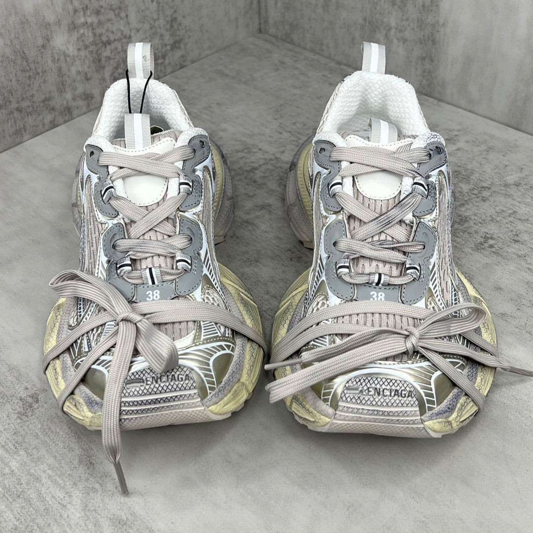 Balenciaga 2025 Limited Edition Couple's Leather Sneakers