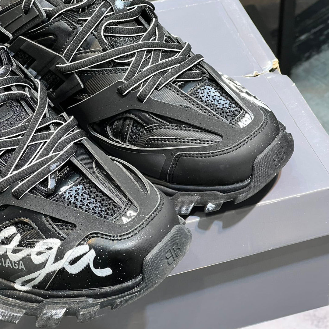 Balenciaga Limited Edition Couple's Style Shoe