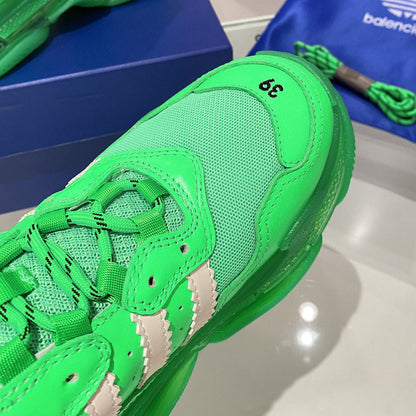 Balenciaga Couple's Leather Sneakers – Grosgrain Buckle Detail