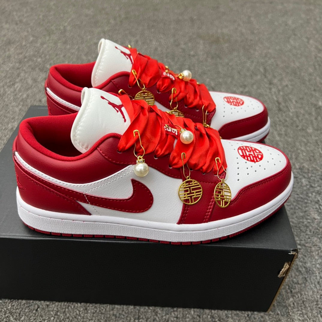 Nike Air Jordan 1 Low - Image 1