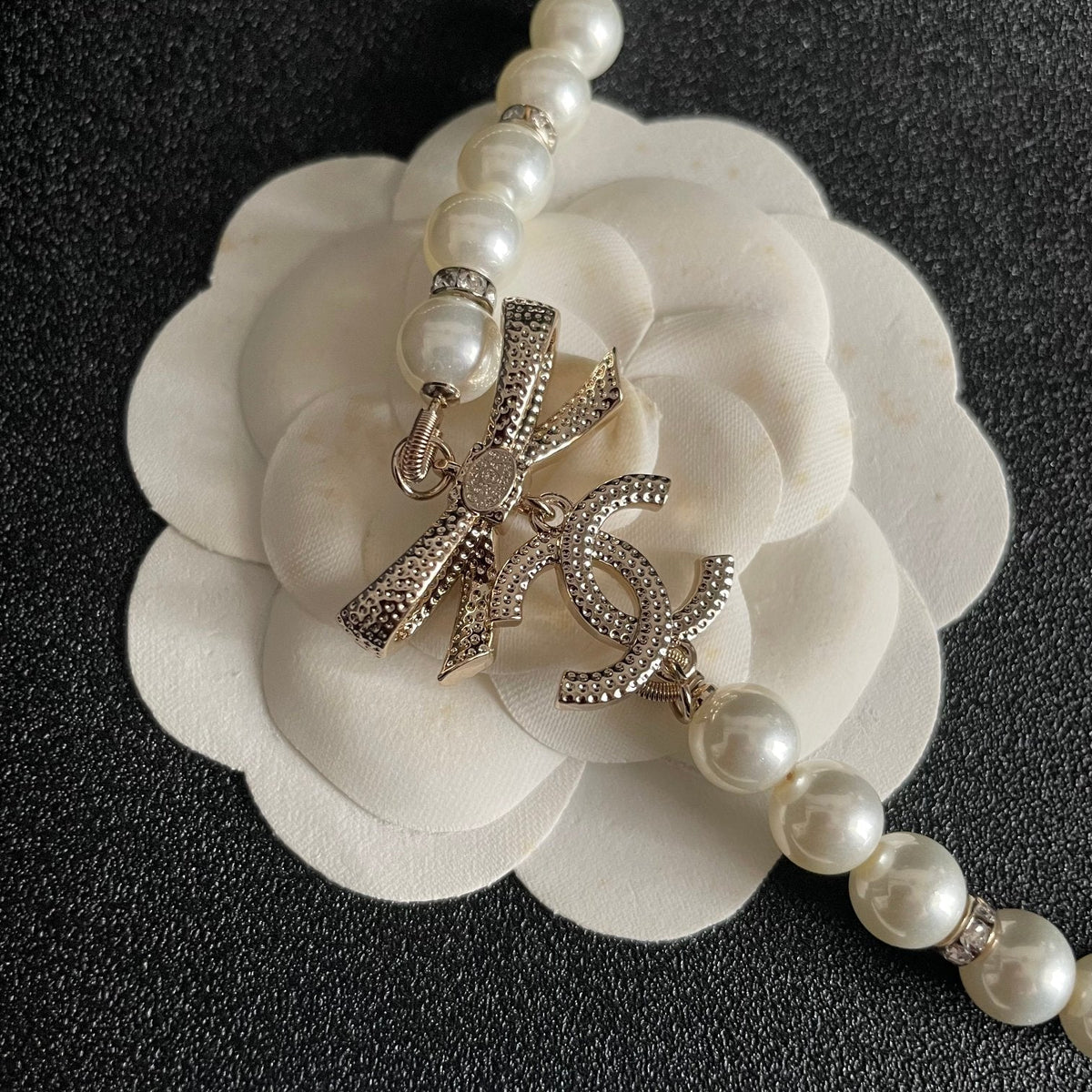 CHANEL P135 Pearl Long Necklace