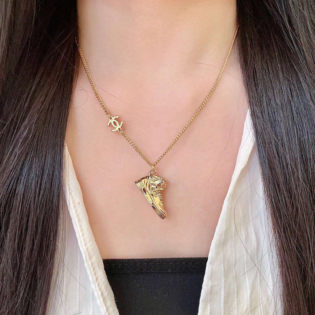 CHANEL P80 Vintage Necklace
