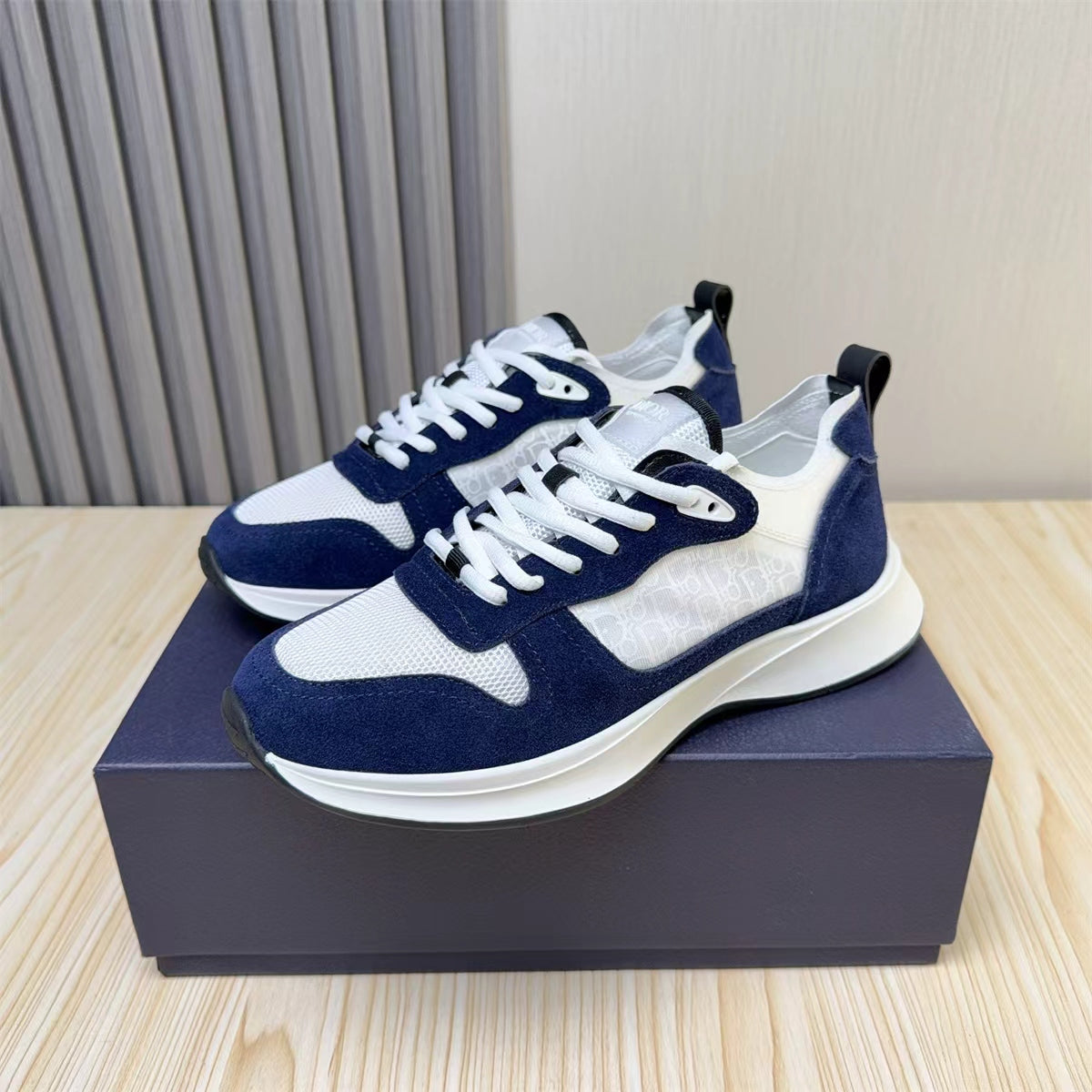 Dior DIOR Sneakers #424