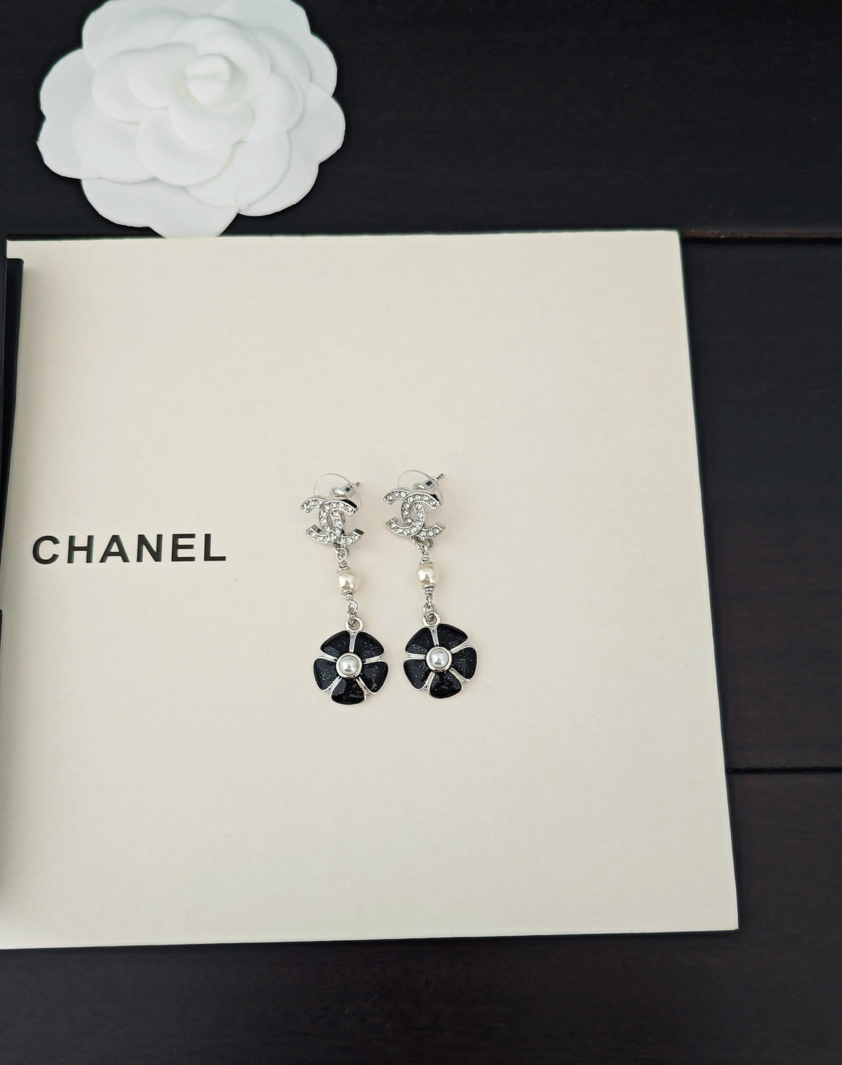 P60 Earrings