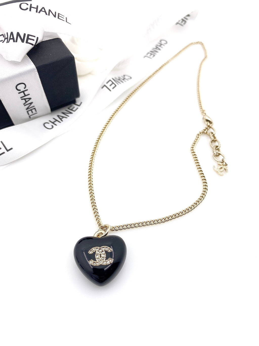 CHANEL Necklace