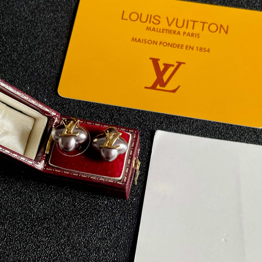 LOUIS VUITTON P70 Earrings