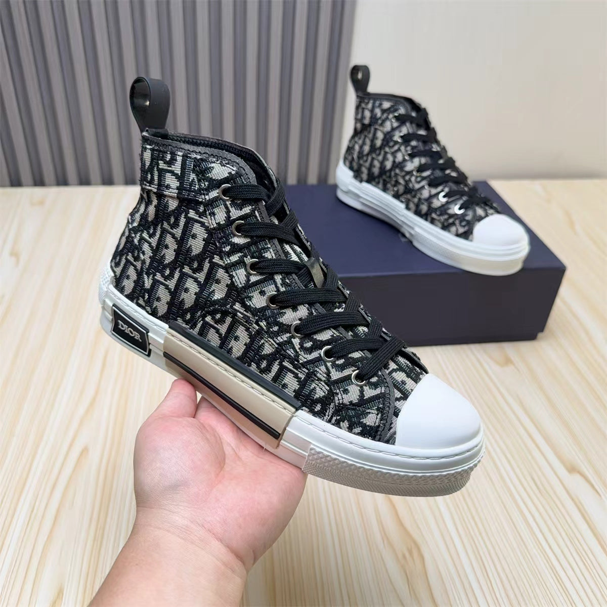 Dior DIOR Sneakers #426