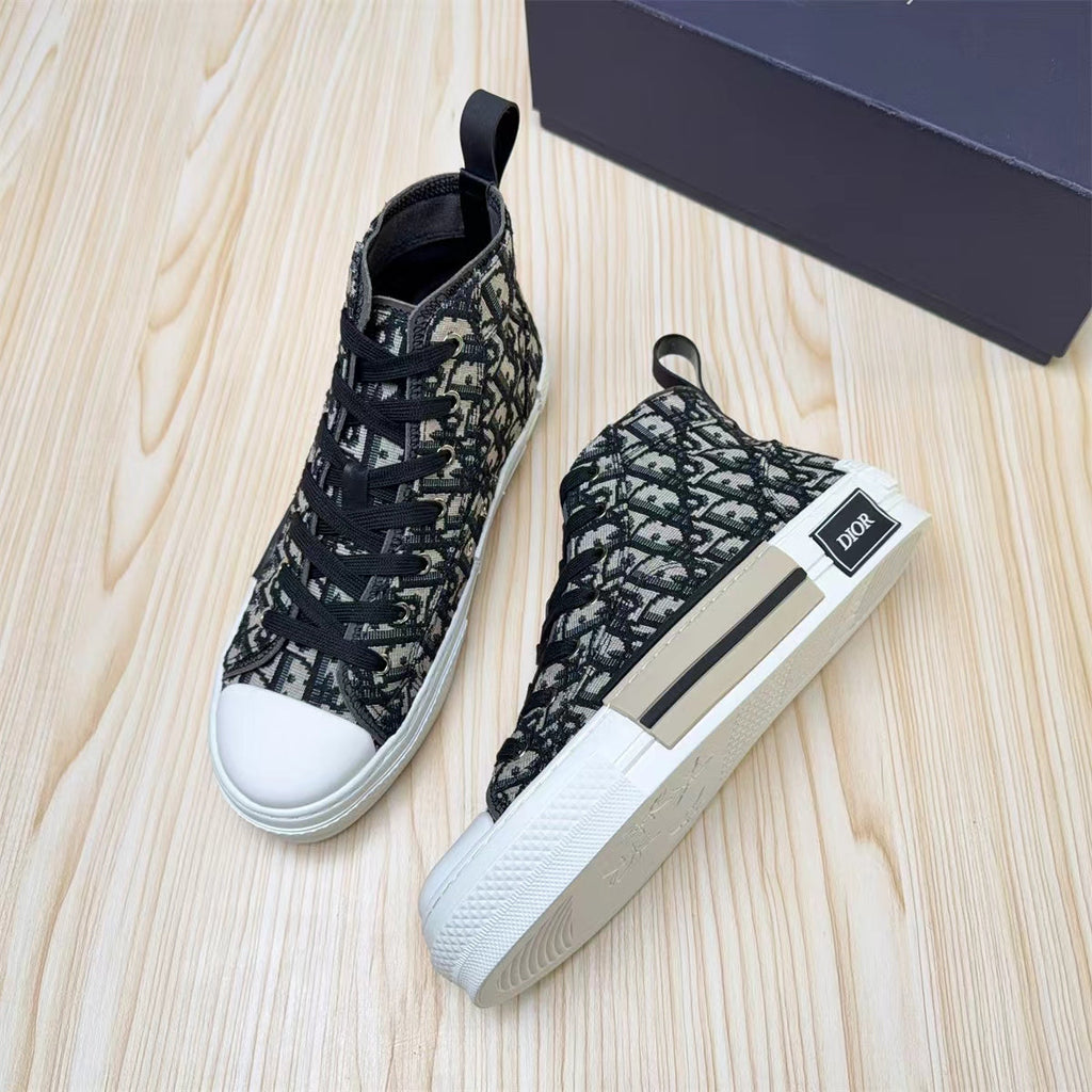 Dior DIOR Sneakers #426