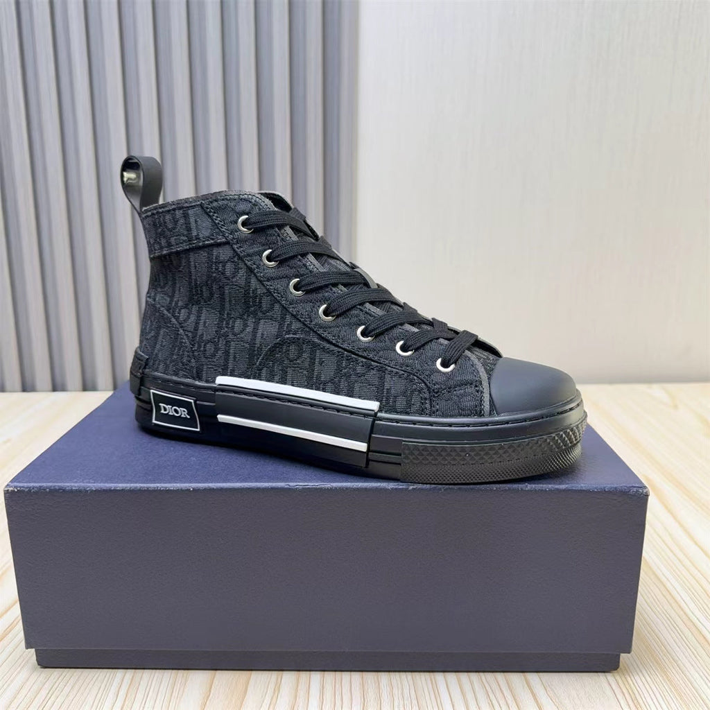 Dior DIOR Sneakers #427