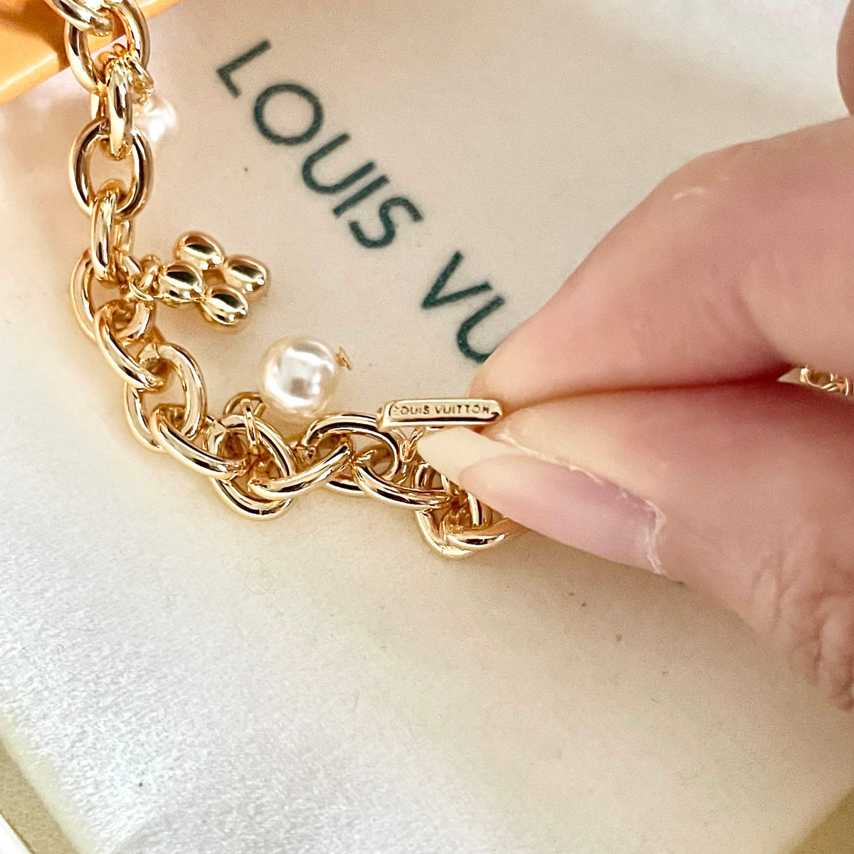 LOUIS VUITTON P100 Pendant Necklace