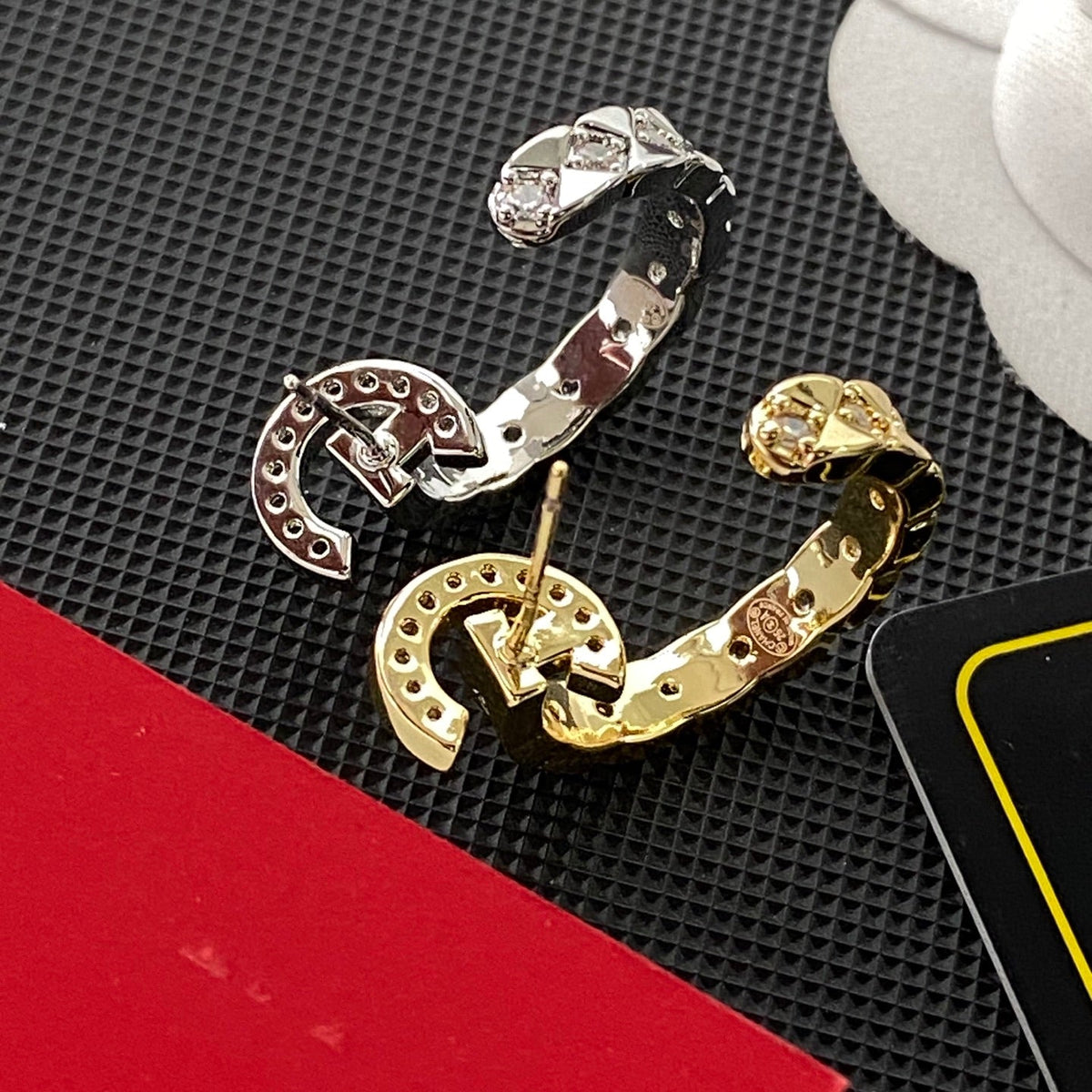 CHANEL Double-C Earrings