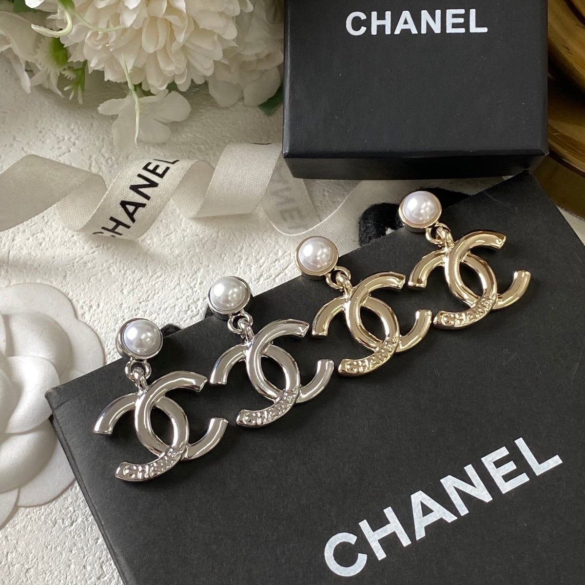 CHANEL Pearl Earrings