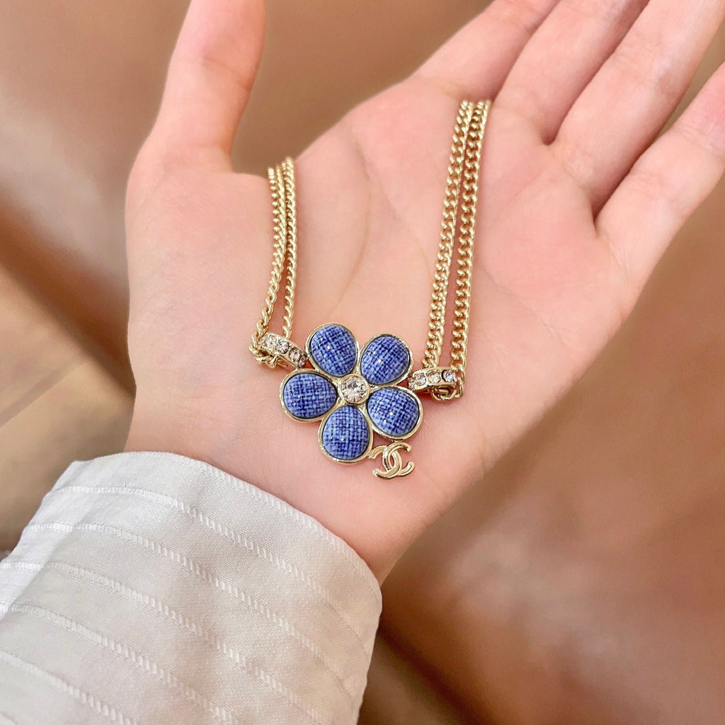 CHANEL P80 Vintage Necklace