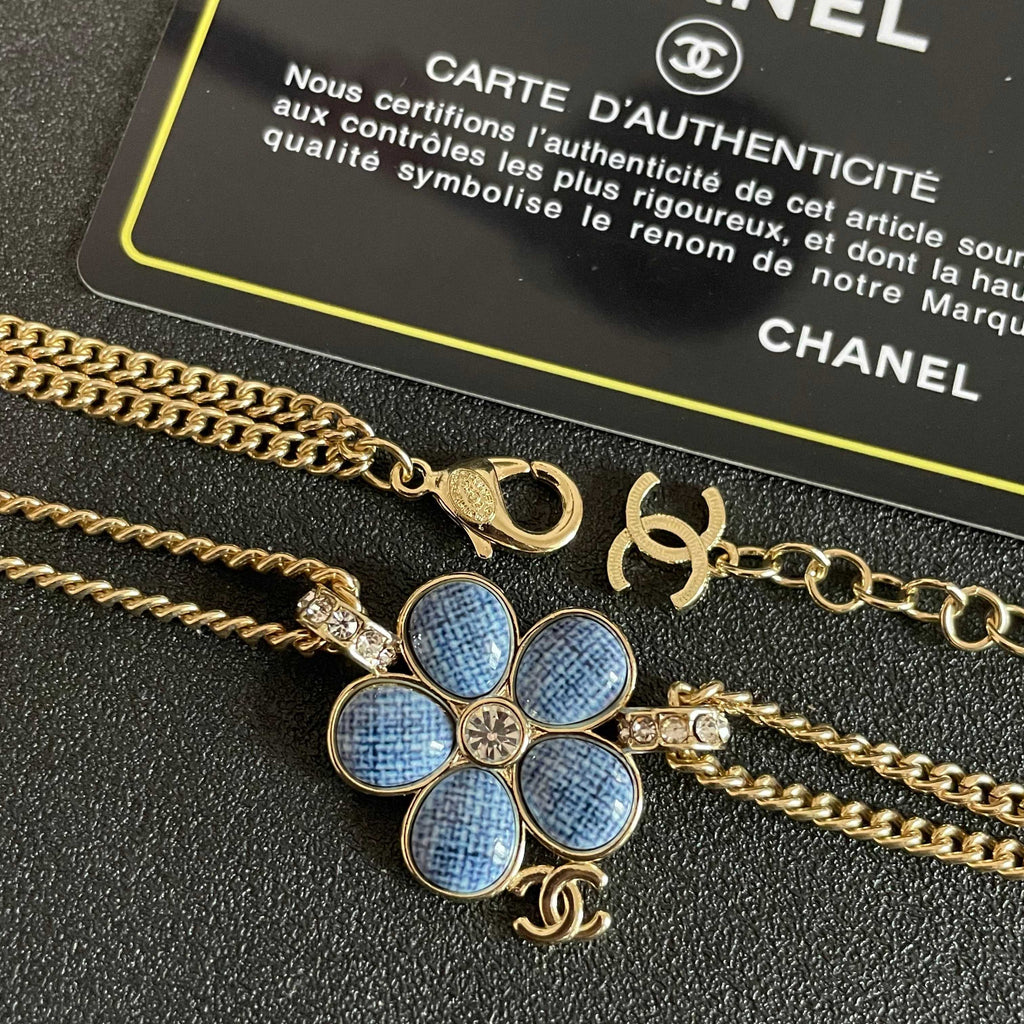 CHANEL P80 Vintage Necklace