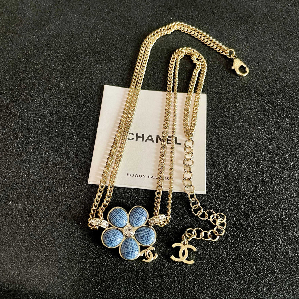 CHANEL P80 Vintage Necklace