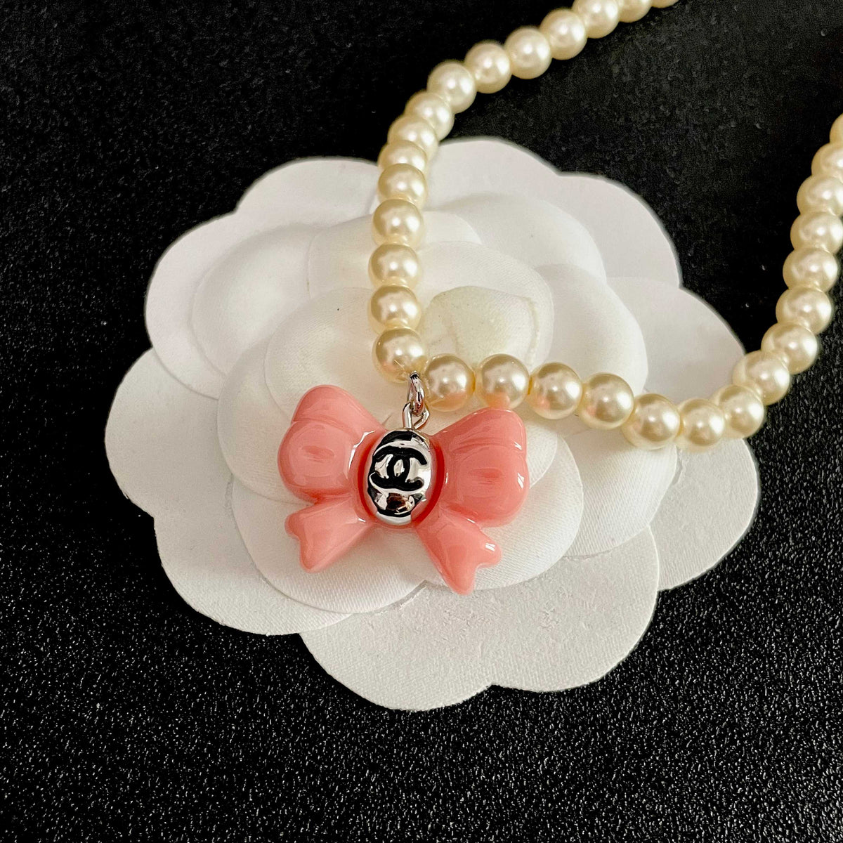 CHANEL P100 Vintage Necklace