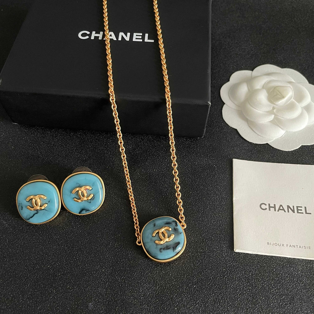 CHANEL P100 Vintage Necklace
