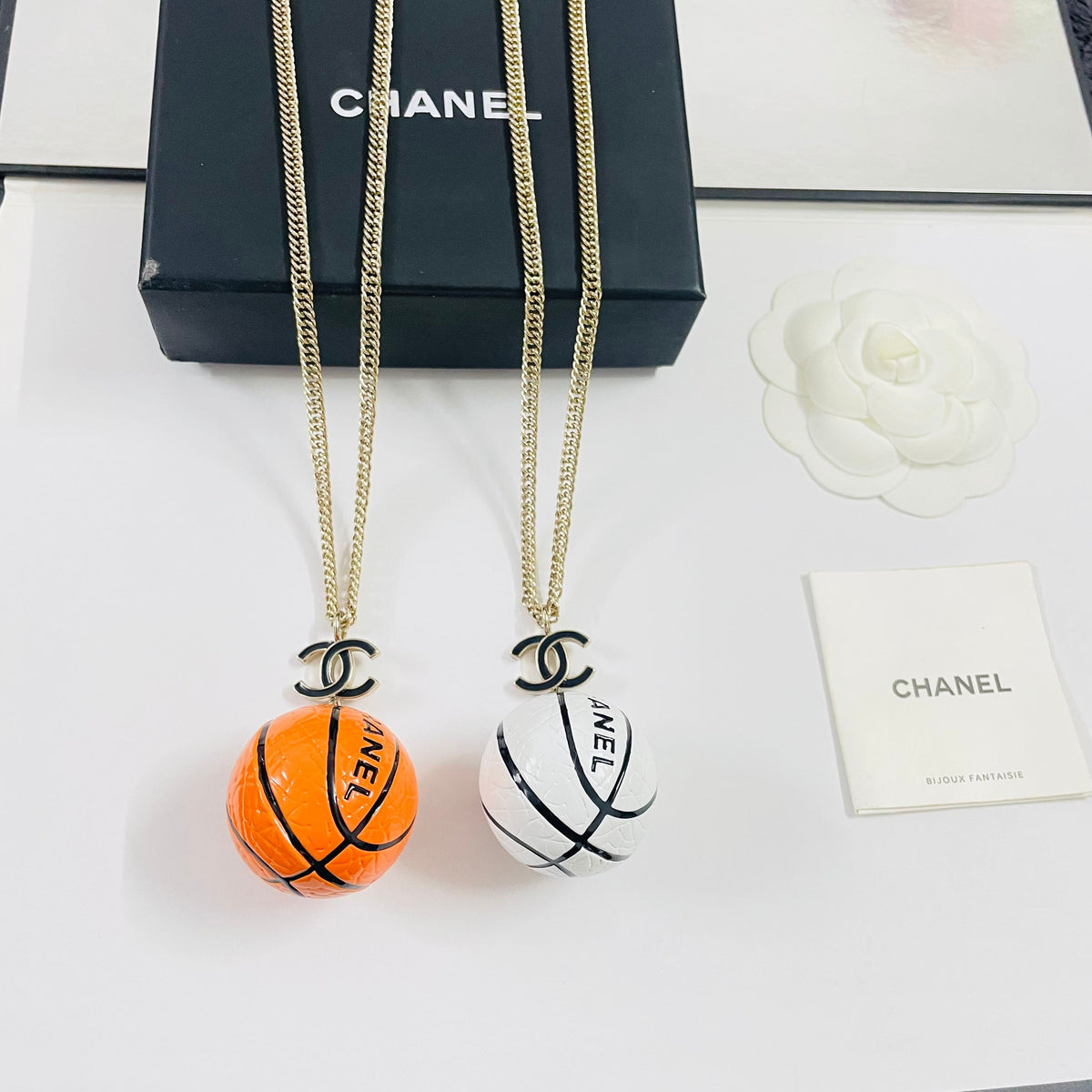 CHANEL Necklace