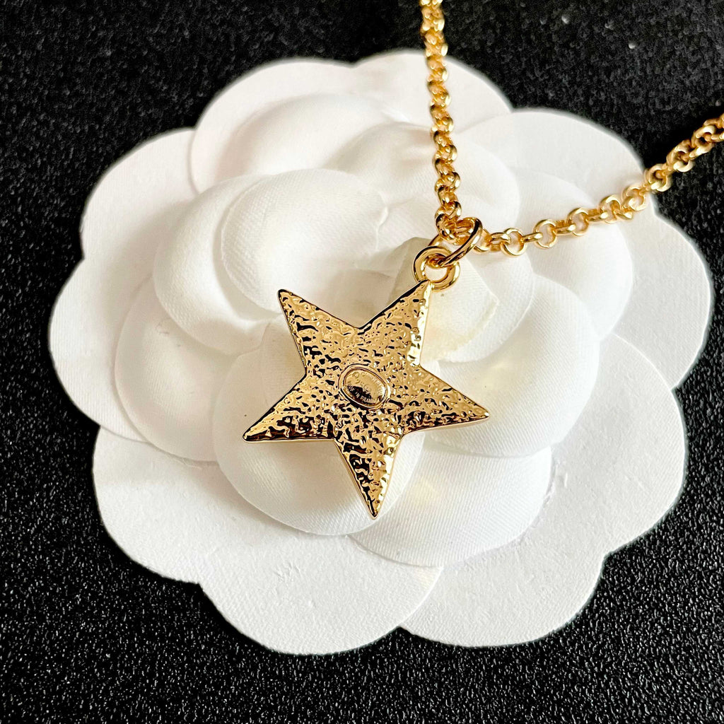 CHANEL Necklace
