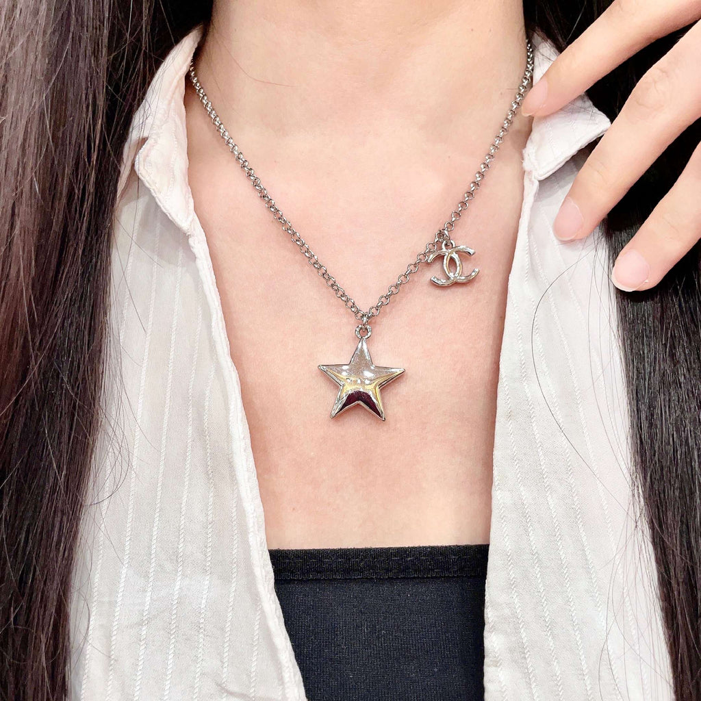 CHANEL Necklace