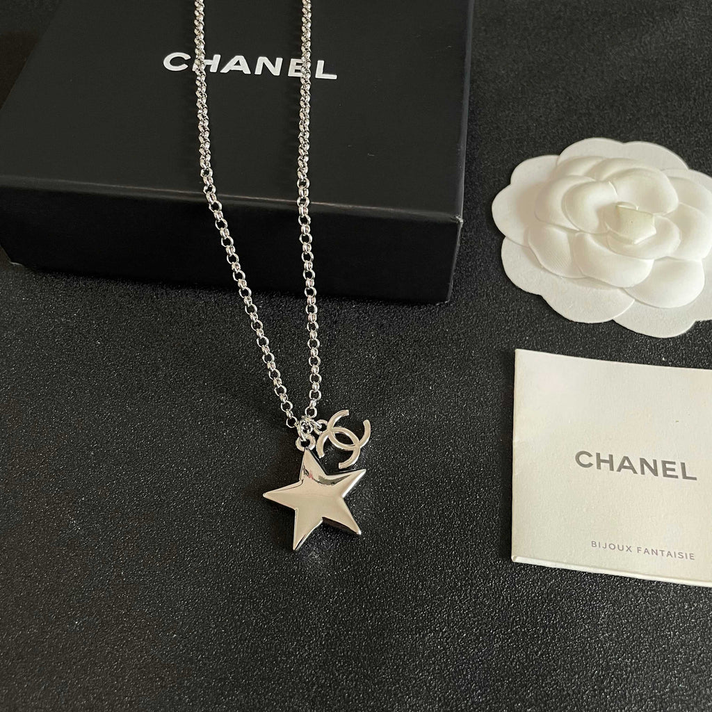 CHANEL Necklace