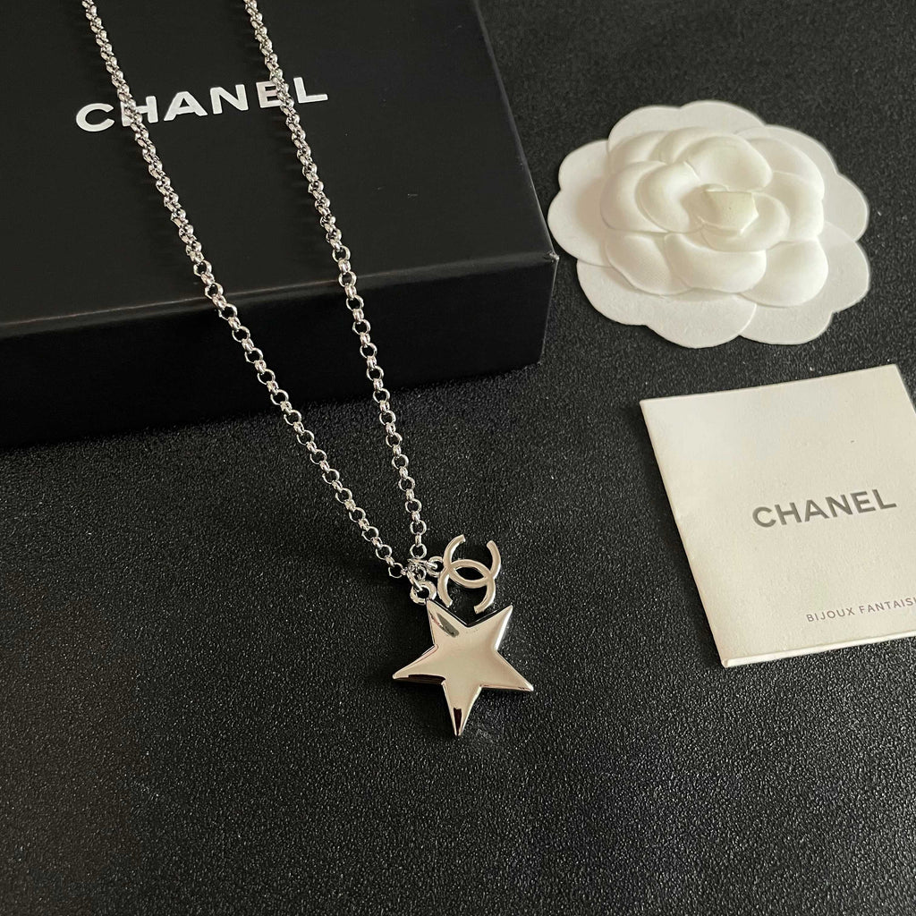 CHANEL Necklace
