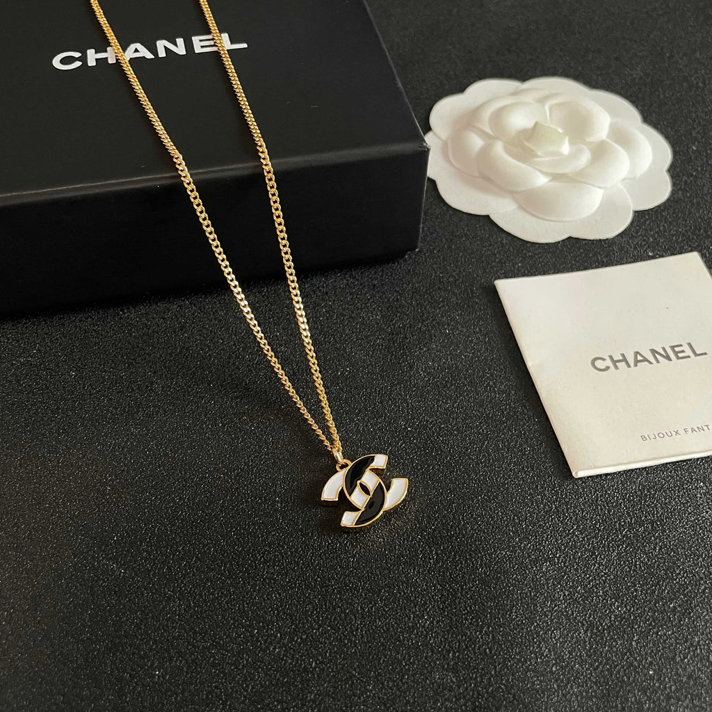 CHANEL Necklace