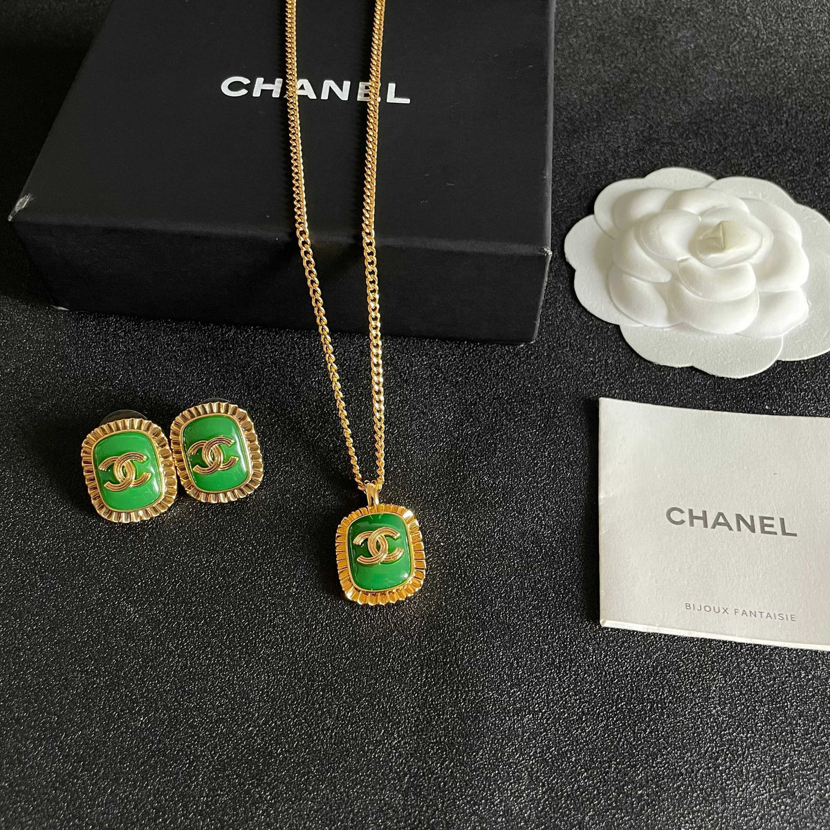 CHANEL Necklace