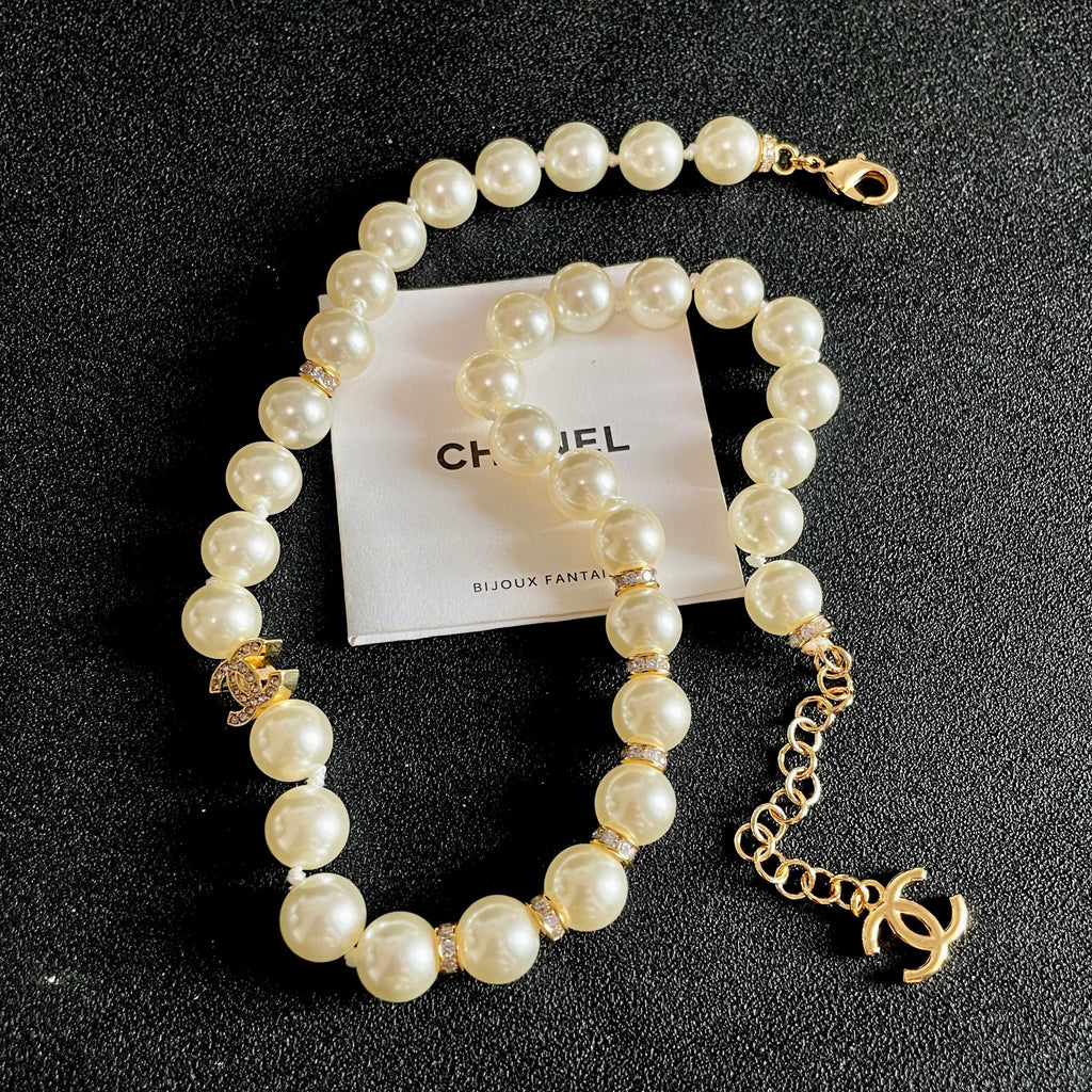 CHANEL Necklace