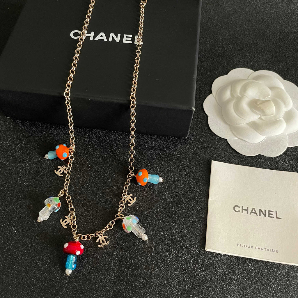 CHANEL Necklace