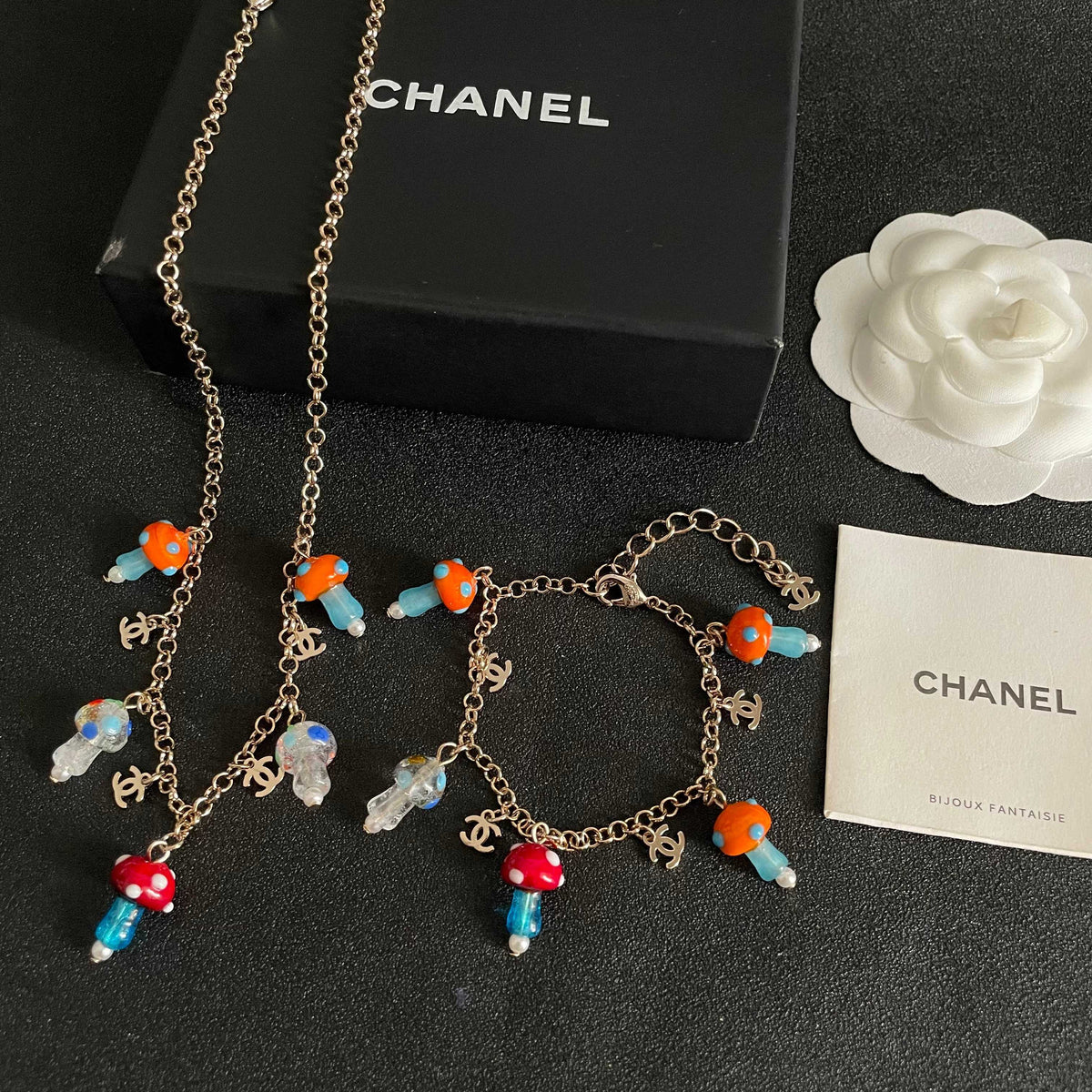 CHANEL Necklace