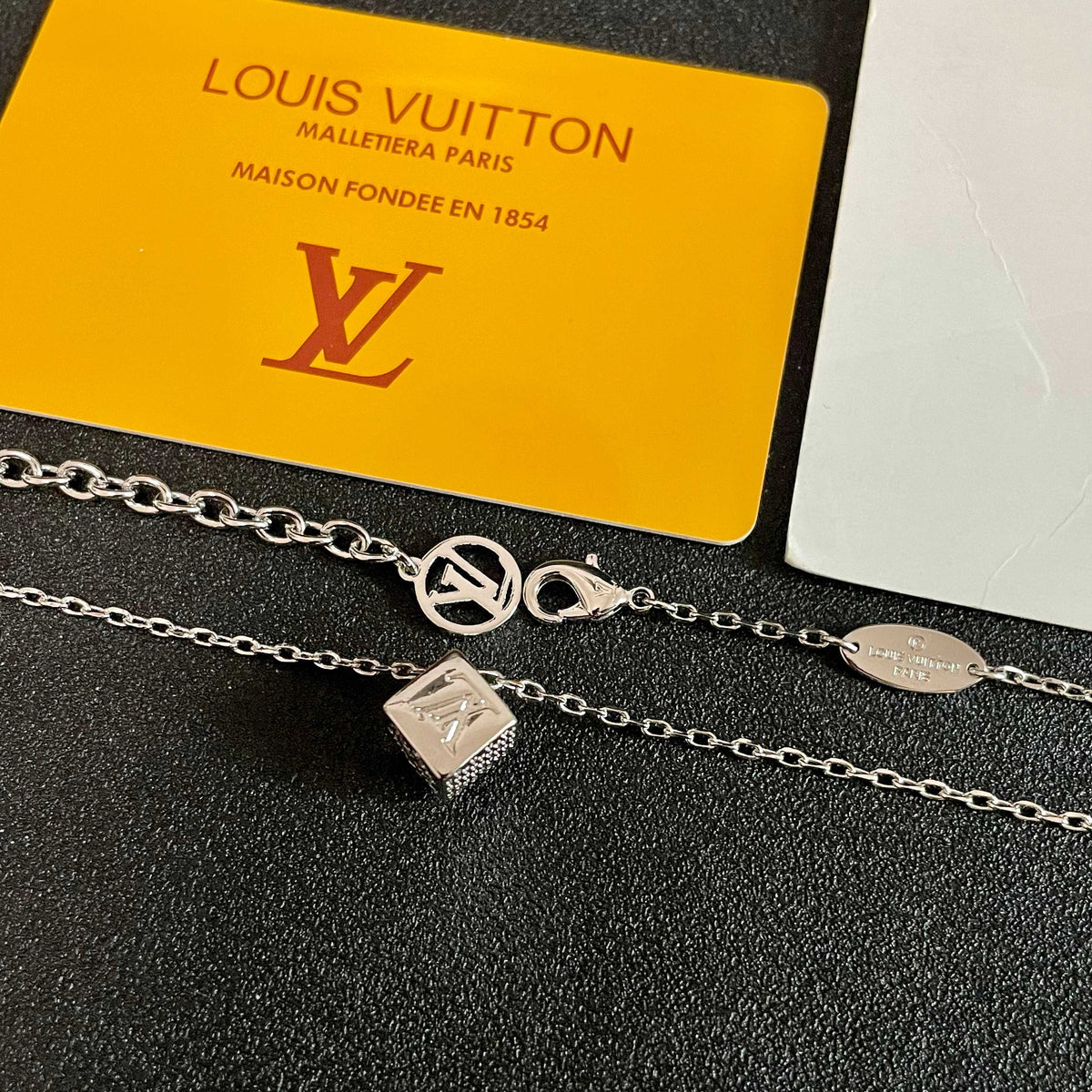 LOUIS VUITTON Necklace