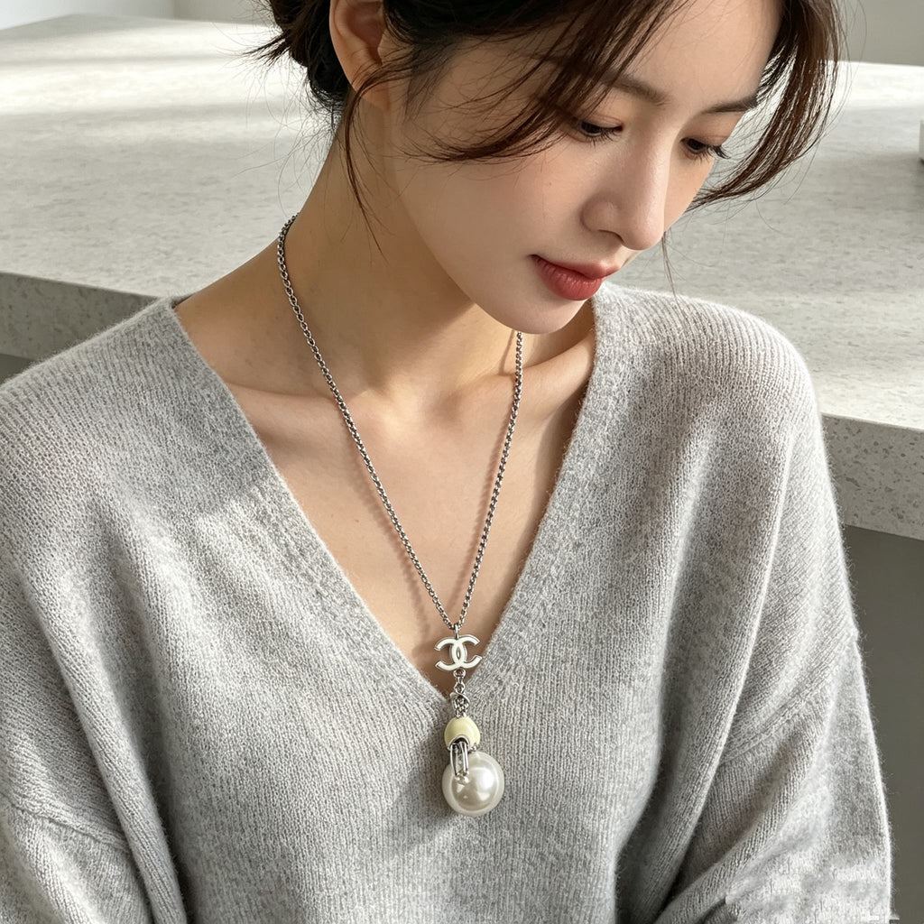 CHANEL Necklace