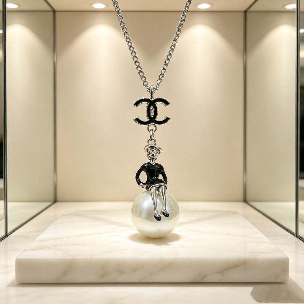 CHANEL Necklace